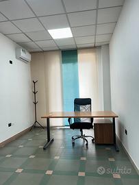 Ufficio arredato pronta consegna tutto incluso