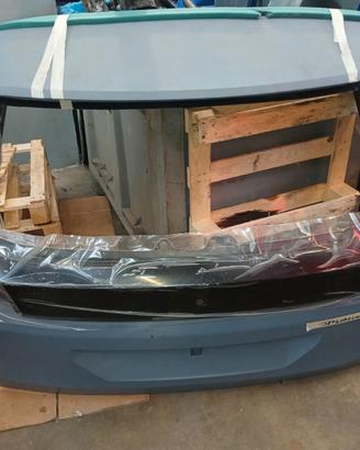 PORTELLONE POSTERIORE PEUGEOT 3008 2023