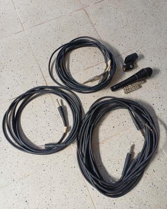 Lotto Attrezzatura Audio – Microfono + Cavi Jack e