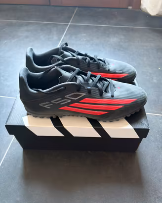 Adidas Scarpe da Calcio F50 Club Turf
