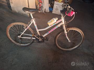 Bicicletta Mountain bike atala per ragazza