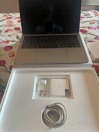 MacBook Pro 13” Retina – i5, SSD 256 GB, Touch Ba