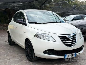 Lancia Ypsilon 1.3 MJT 16V 95 CV 5 porte S&S Elefa