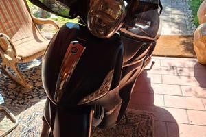 Piaggio Beverly 300 Police