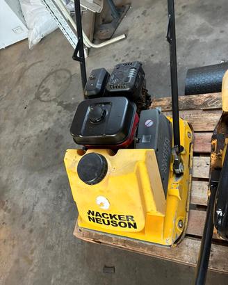 A243 Piastra Wacker 100 kg