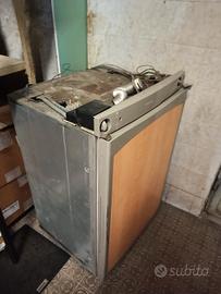 Frigorifero trivalente Electrolux 