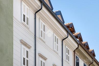 2 LOCALI A TRIESTE