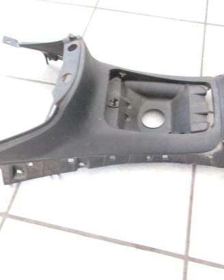 COPERCHIO CENTRALE PIAGGIO MP3 350 SPORT