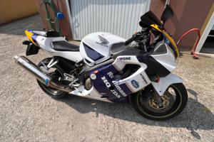 Honda CBR 600 - 2002