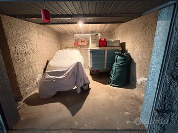 Parco Collina Verde; Box Auto 18MQ - Rif. FL272