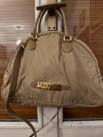 Borda moschino con tracolla