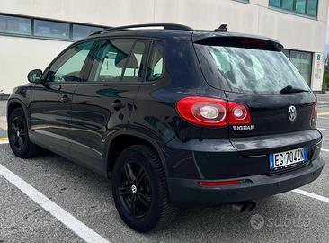 VW Tiguan 11.000
