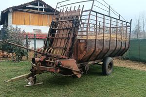 Autocaricante per fieno