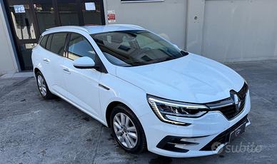 Renault Megane Mégane Blue dCi 115 CV EDC