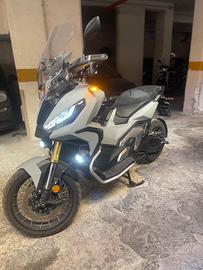 Honda xAdv