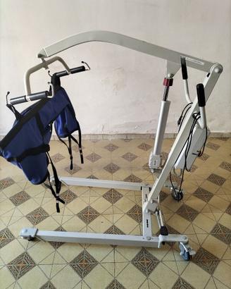 Sollevatore Elettrico per Anziani o Disabili.