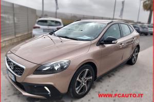 Volvo V40 Cross Country D2 1.6