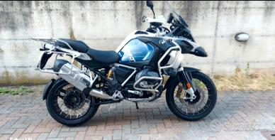BMW R1250GS ADV TROPHY con 4.400 km