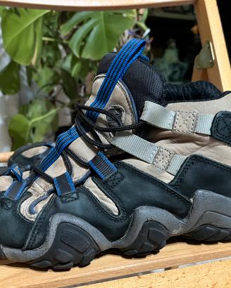 Vintage Adidas equipment trekking rare us 9,5