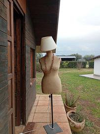 Lampada manichino