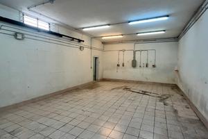 San lorenzo isontino (go) - ampio garage versatile