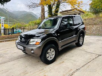 Mitsubishi Pajero 3.2 16V DI-D 3p. GLS