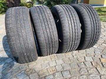 Pneumatici invernali con cerchione Peugeot 5008