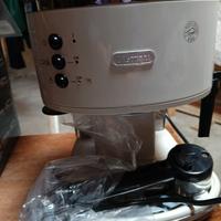 Macchina per caffè DeLonghi Icon Vintage