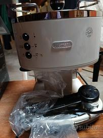 Macchina per caffè DeLonghi Icon Vintage