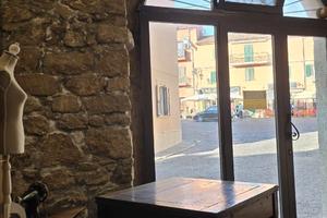 Locale zona centrale