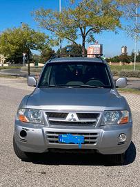 Mitsubishi Pajero Pajero 3p 2.5 AUTOCARRO