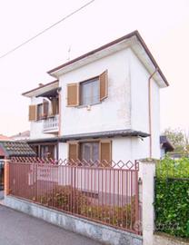 villetta indipendente a Zinasco nuovo