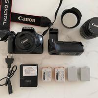 Fotocamera canon eos 550d + accessori vari