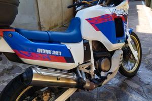 Honda Africa Twin RD04