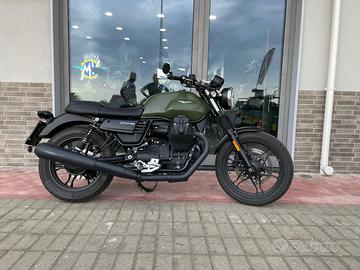 Moto Guzzi V7 III STONE