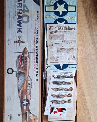 Balsa kit P40 Top Flite