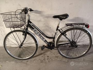Bici FREJUS STORM donna ruota 28 usata perfetta