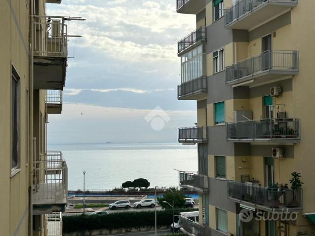 4 LOCALI A SALERNO