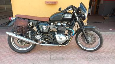 Triumph truxton 900 efi