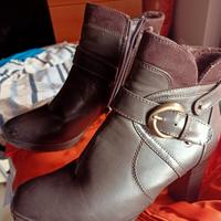 stivaletti donna con cerniera laterale 