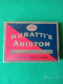 Pacchetto vuoto di sigarette vintage