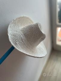 Cappello in rafia bianco handmade