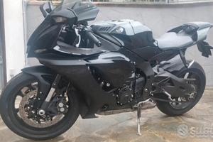 R1 Nuova solo appassionati 