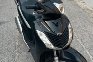 Sh150i 2010 doppio disco perfetto