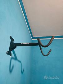 gancio da muro porta bici