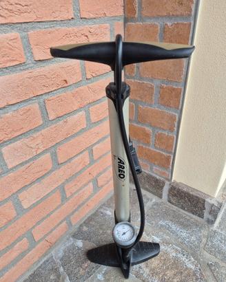 pompa per bici 
