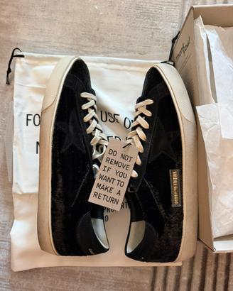 Golden goose limited 45