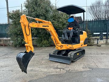 E219 Escavatore Komatsu 15 q PC05