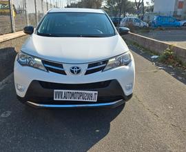 Toyota RAV 4 RAV4 2.0 D-4D 2WD Style White Ed.