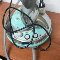 Ferro da stiro con caldaia